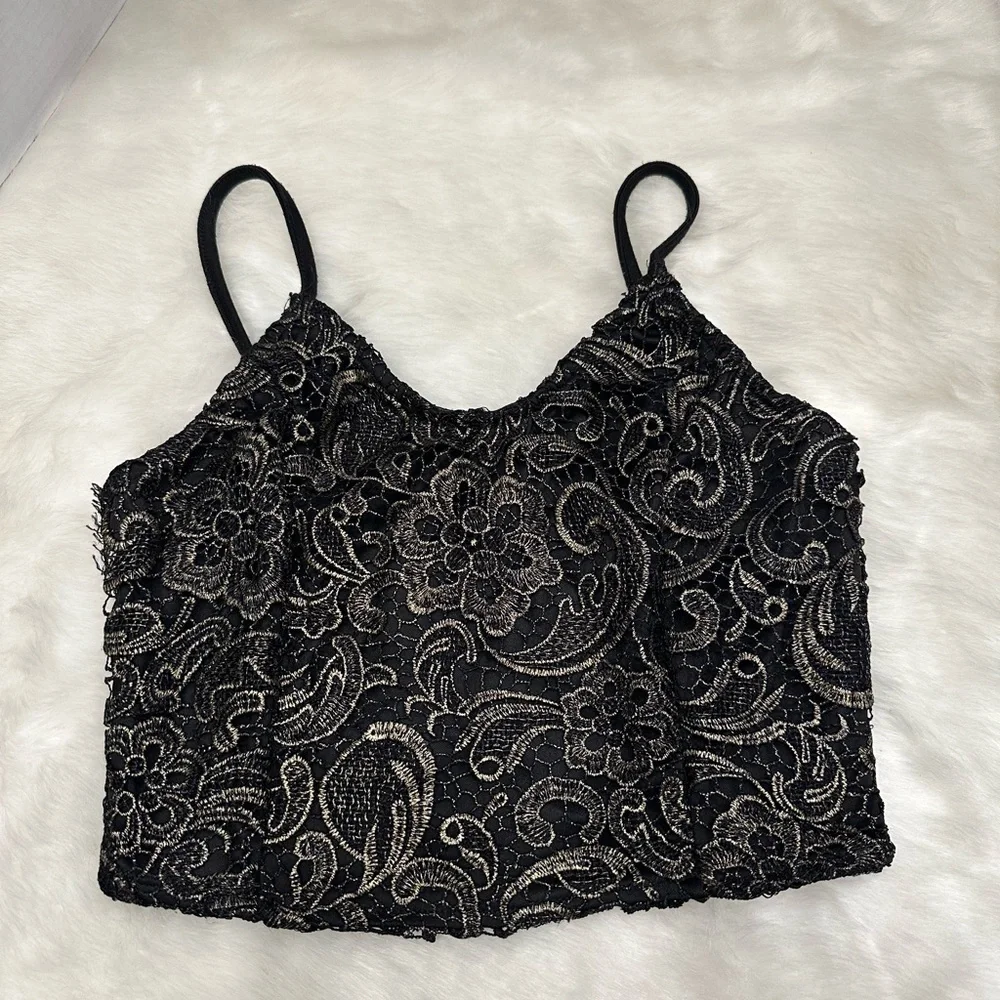 Charlotte Russe black and bronze crop top size small - Picture 1 of 14